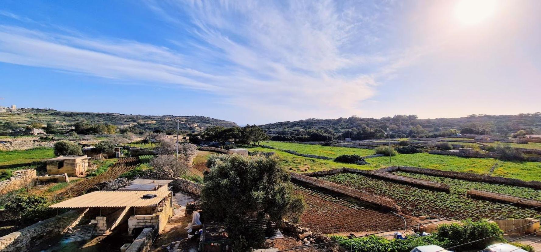 Valley View Qrendi エクステリア 写真